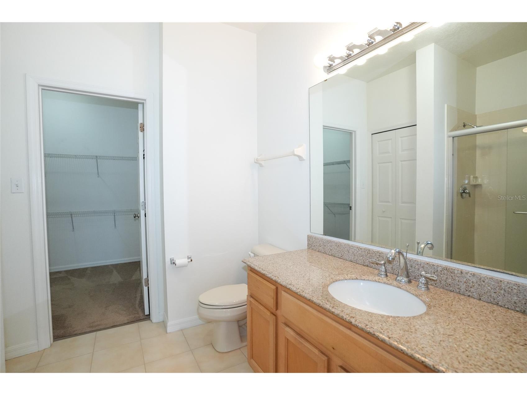 3468 Parkridge Circle #33-201 Sarasota FL 34243 A4640865 image19