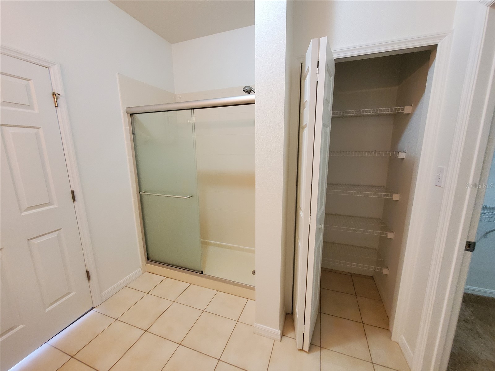 3468 Parkridge Circle #33-201 Sarasota FL 34243 A4640865 image21