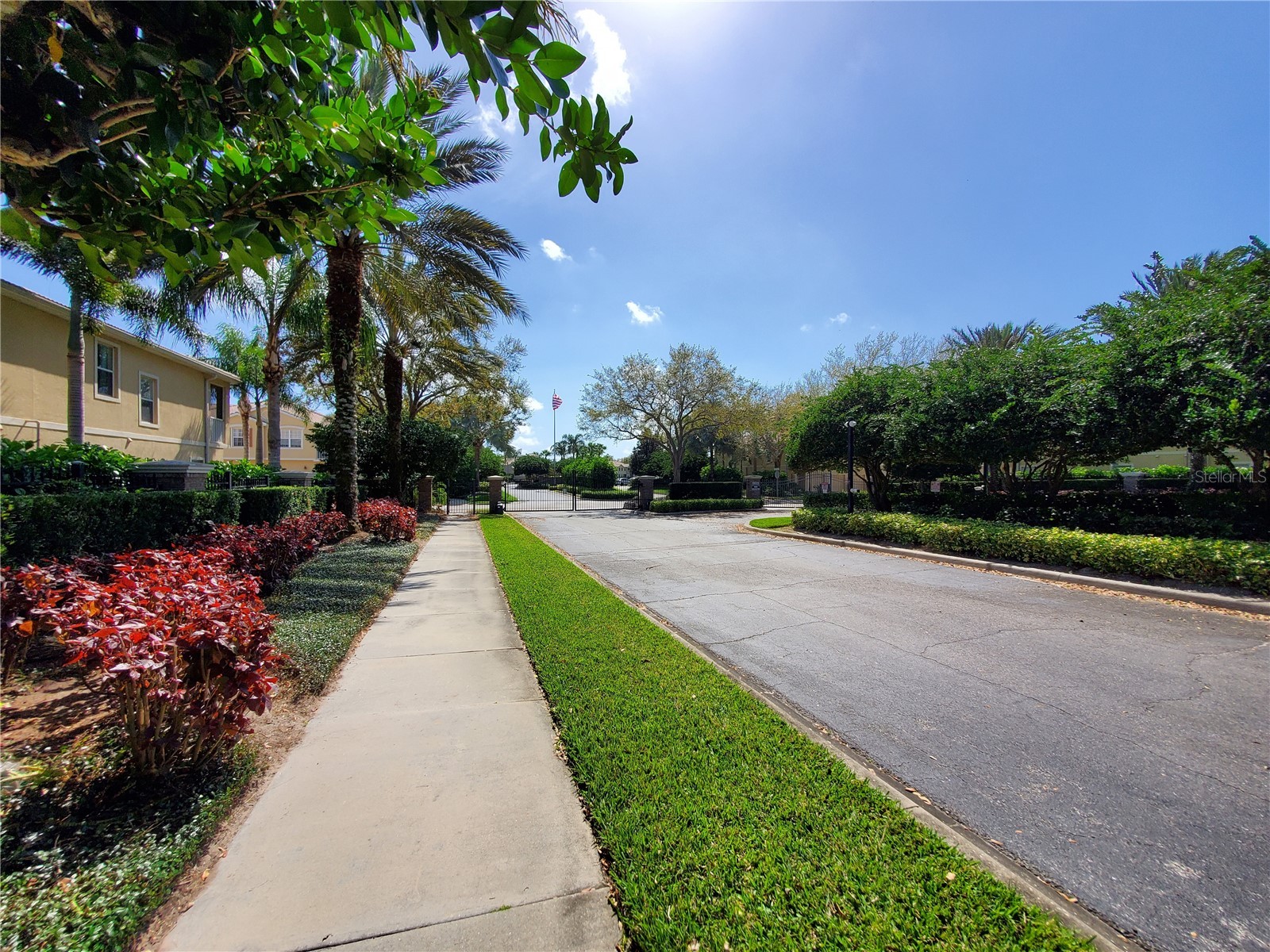 3468 Parkridge Circle #33-201 Sarasota FL 34243 A4640865 image37