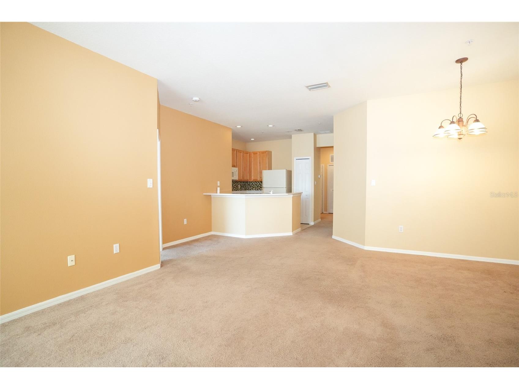 3468 Parkridge Circle #33-201 Sarasota FL 34243 A4640865 image7