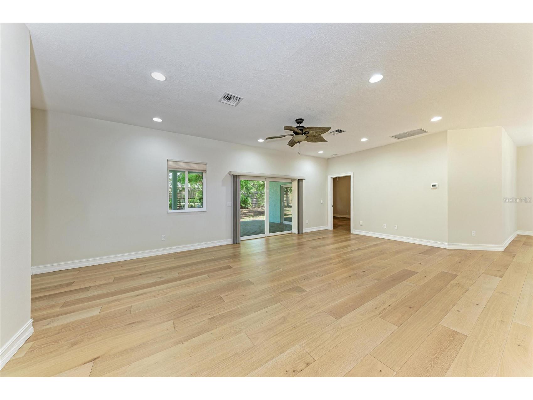 347 Bayshore Drive Osprey FL 34229 A4693374 image7