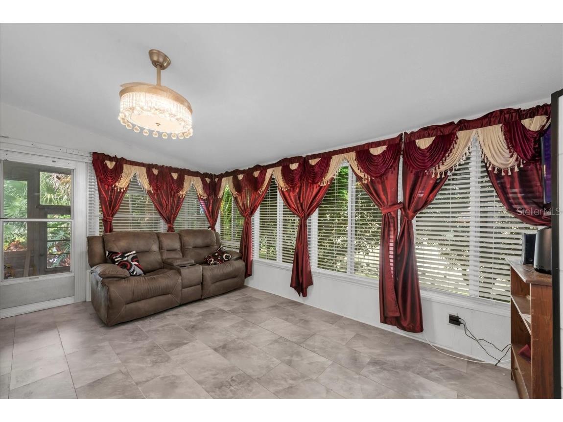 347 Canal Way Oldsmar FL 34677 TB8436926 image7