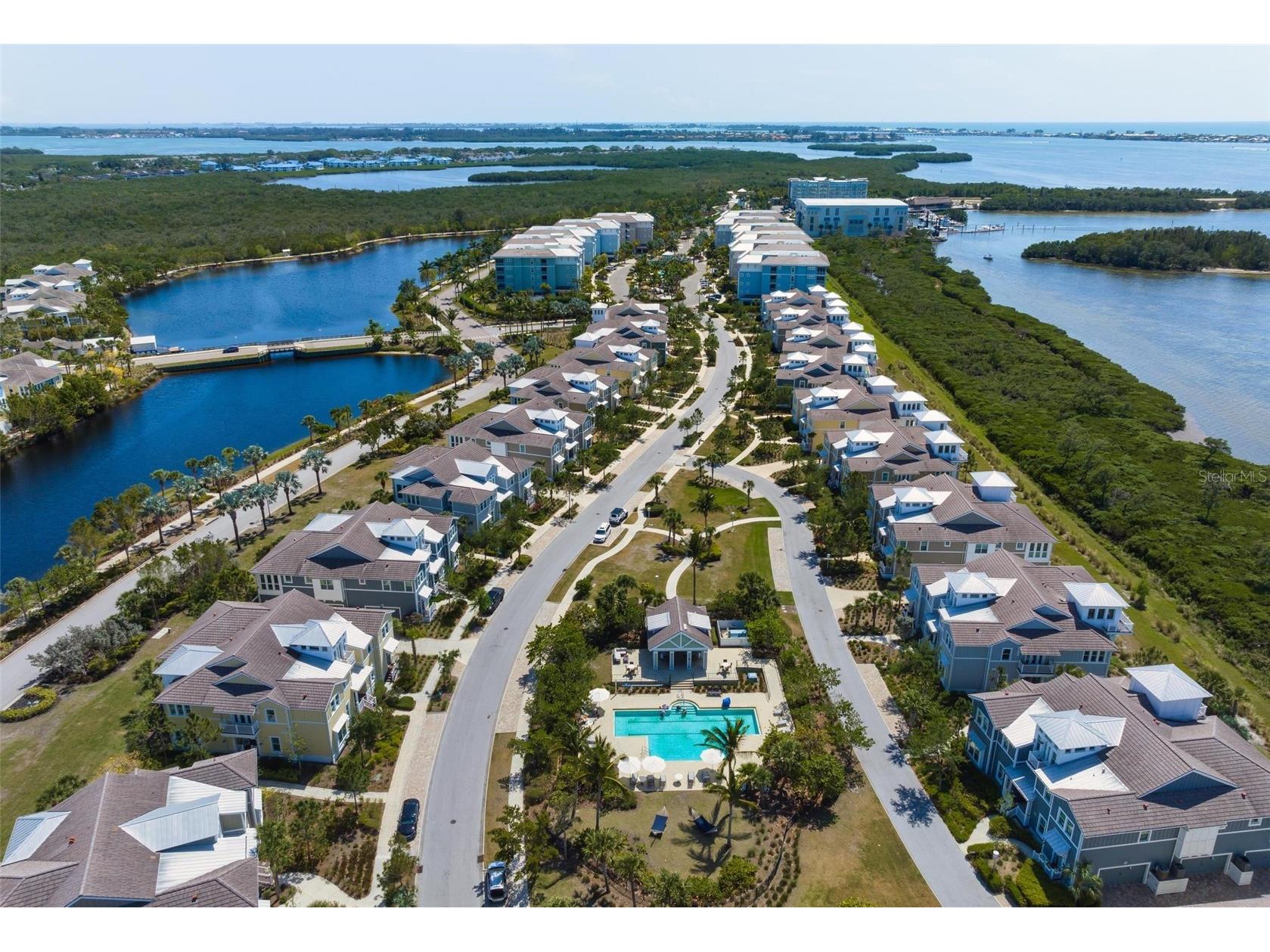 347 Compass Point Drive #201 Bradenton FL 34209 A4691556 image36