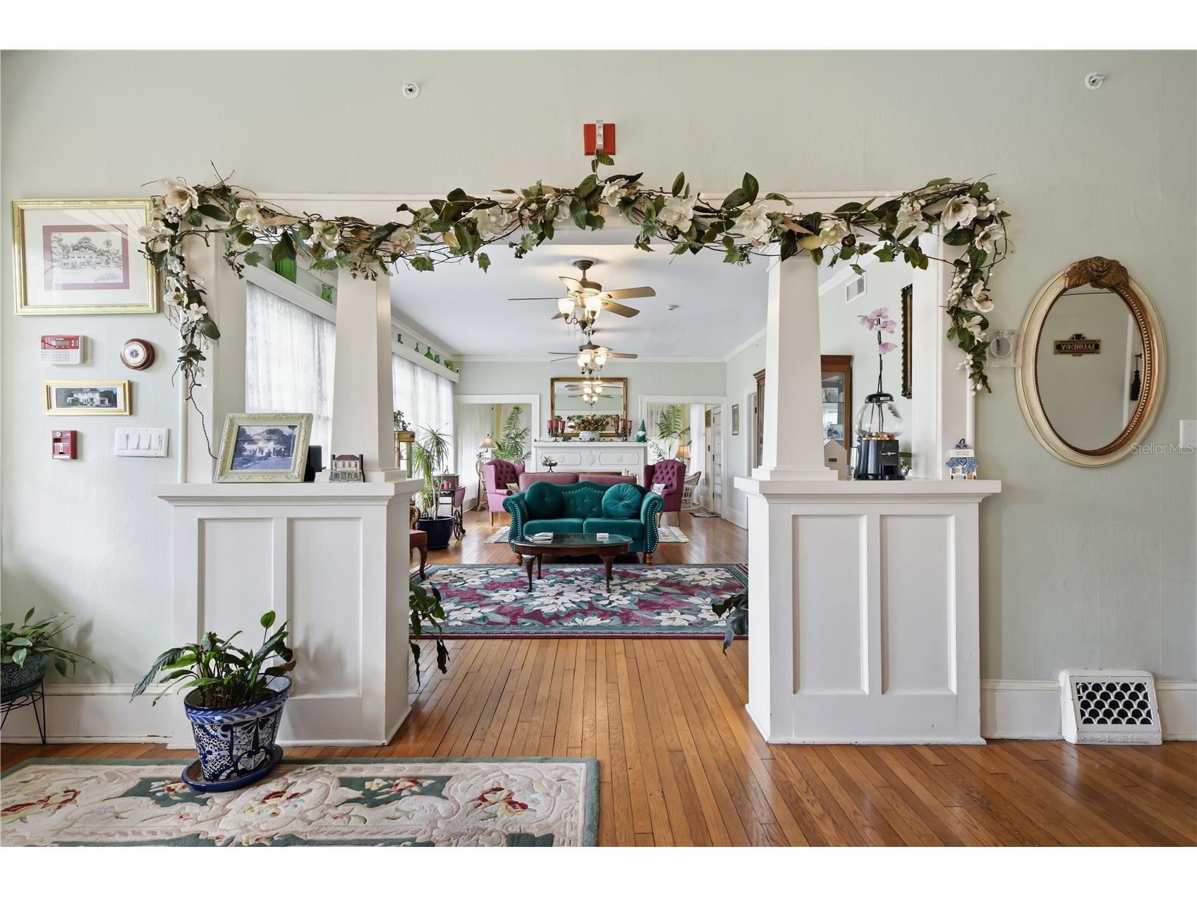 347 E 3rd Avenue Mount Dora FL 32757 V4947879 image16