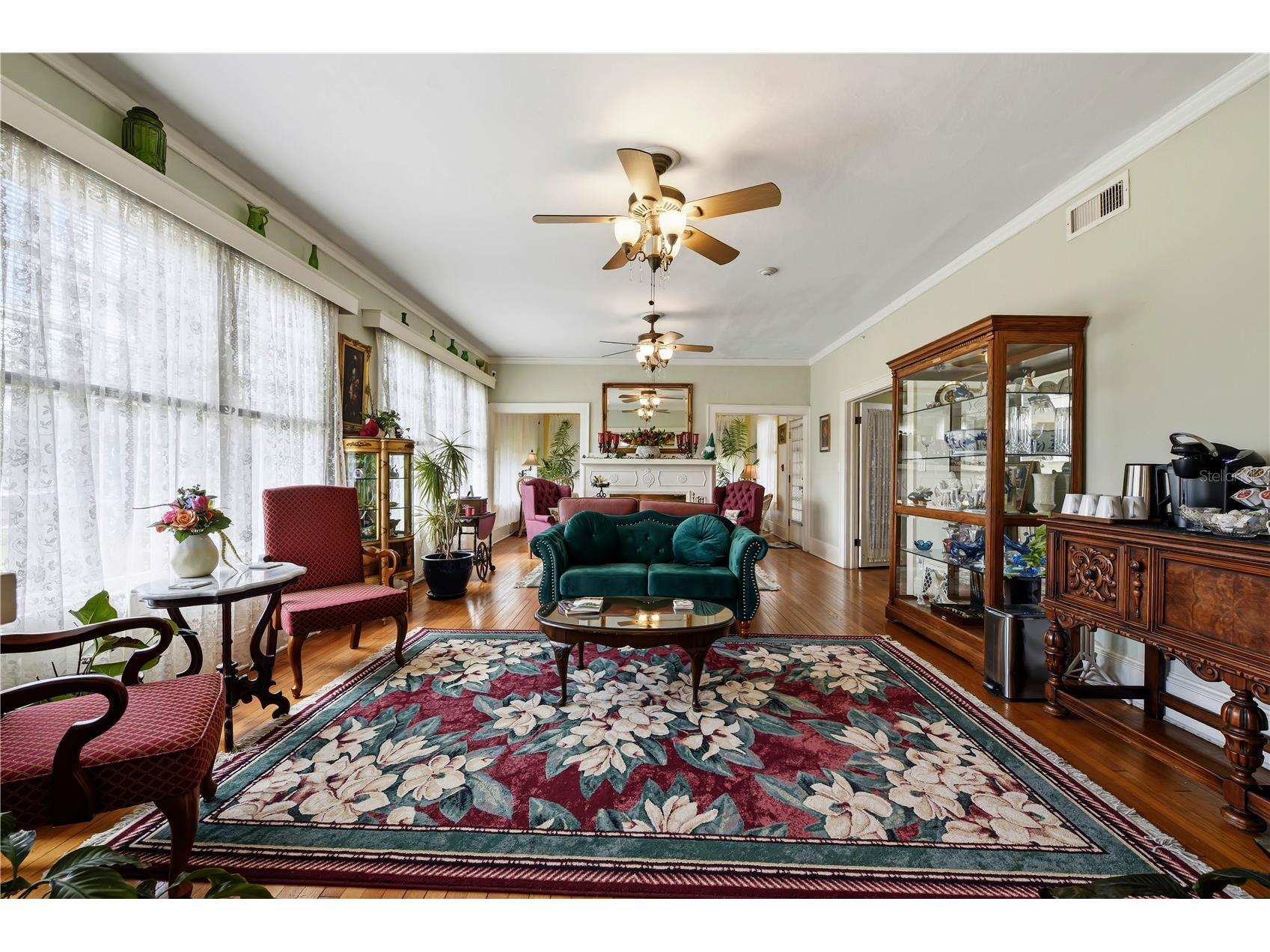 347 E 3rd Avenue Mount Dora FL 32757 V4947879 image17