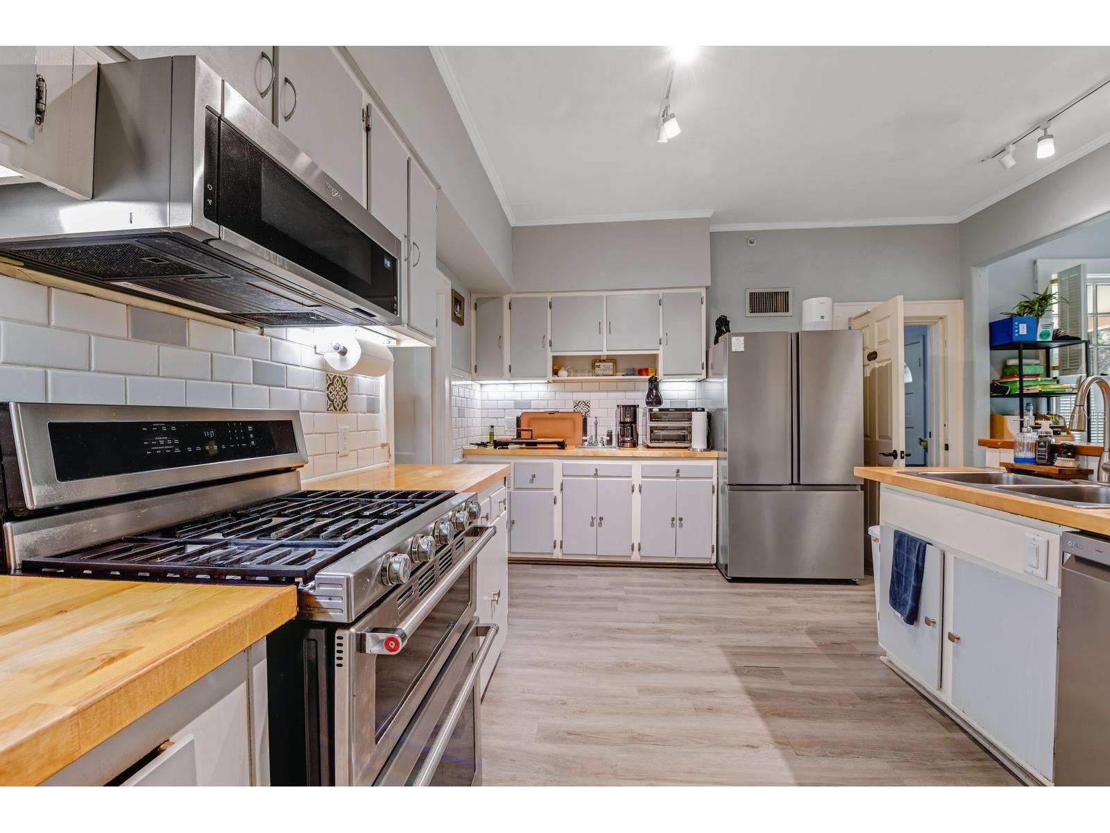 347 E 3rd Avenue Mount Dora FL 32757 V4947879 image31