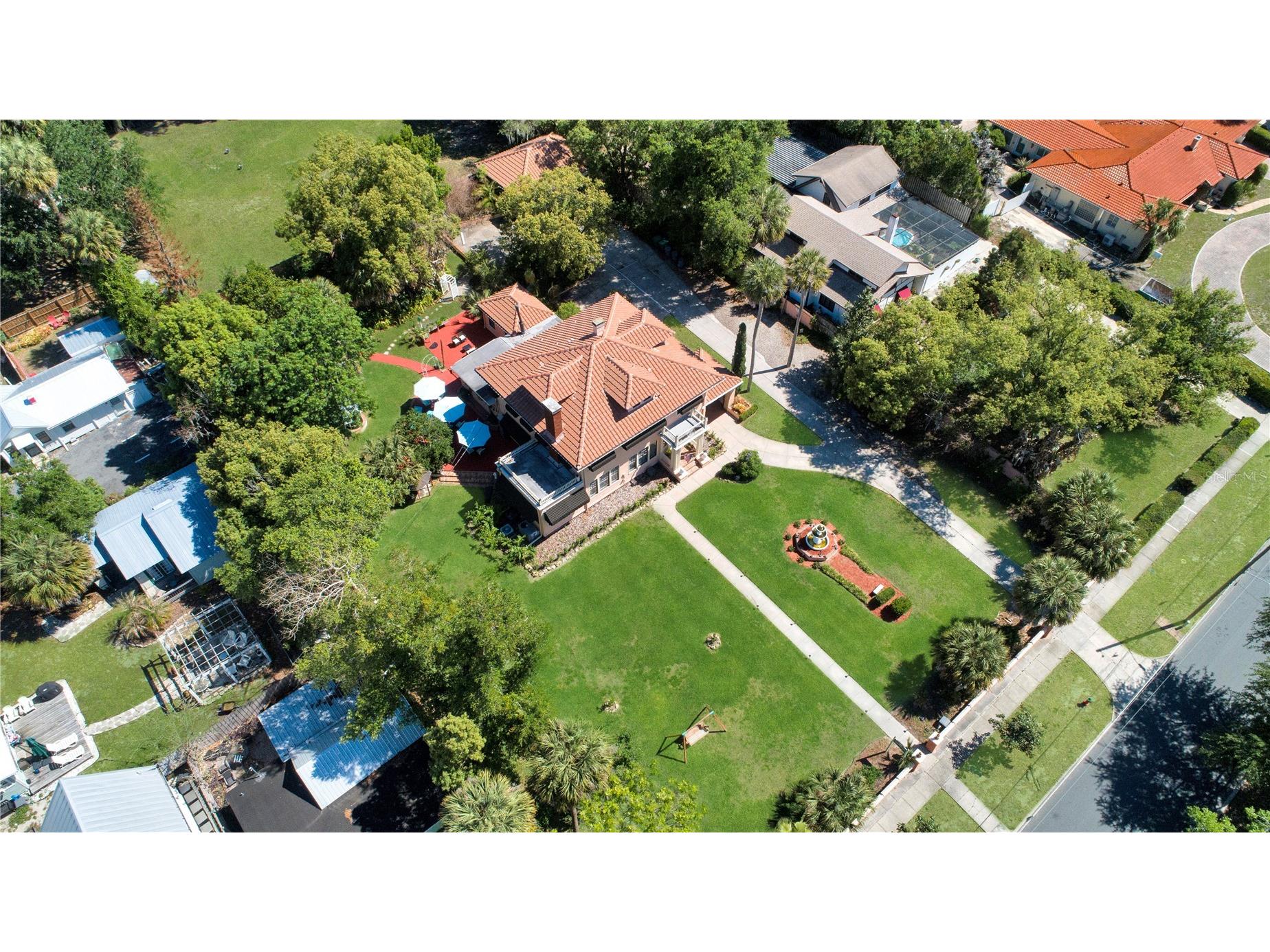 347 E 3rd Avenue Mount Dora FL 32757 V4947879 image7