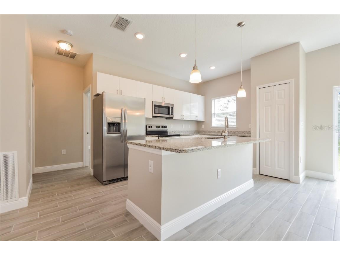 347 Hibiscus Drive Kissimmee FL 34759 O6357159 image5