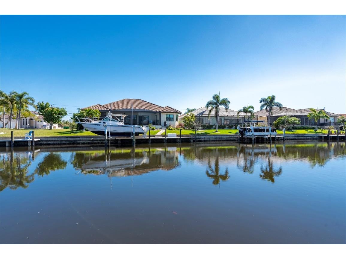 347 Portofino Dr Punta Gorda FL 33950 C7507691 image2