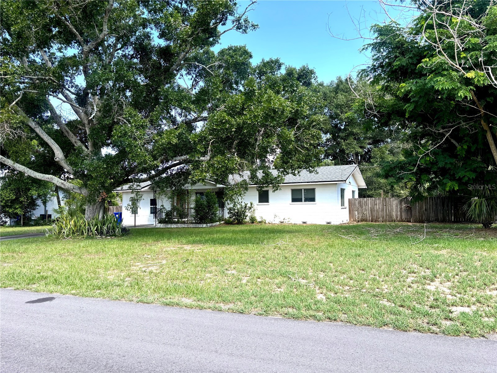 347 S 2nd Street Eagle Lake FL 33839 P4939232 image2