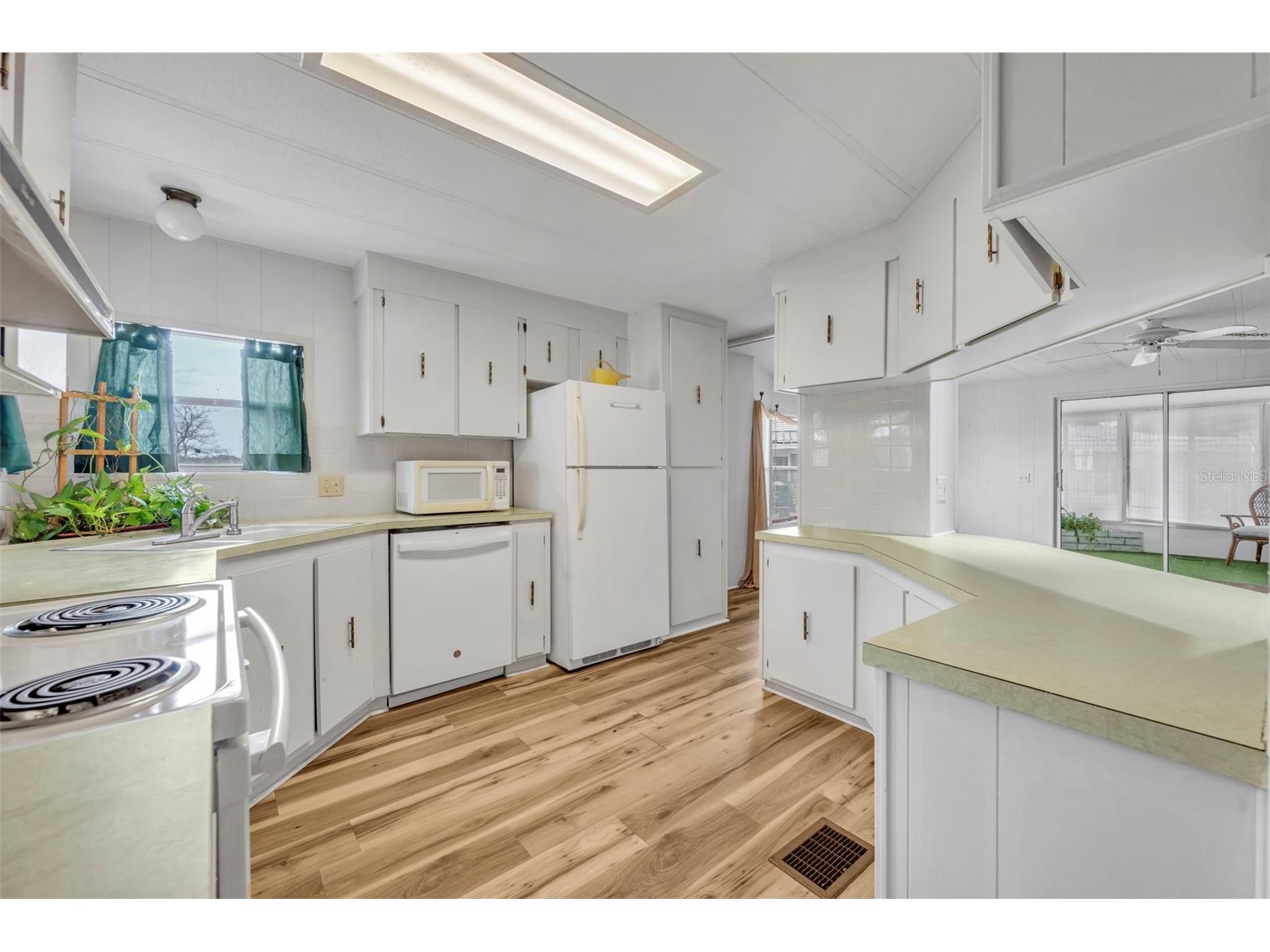 3470 Banberry Circle #1786 Zellwood FL 32798 - LAKE COHEN AND LAKE GRASSMERE O6373527 image9