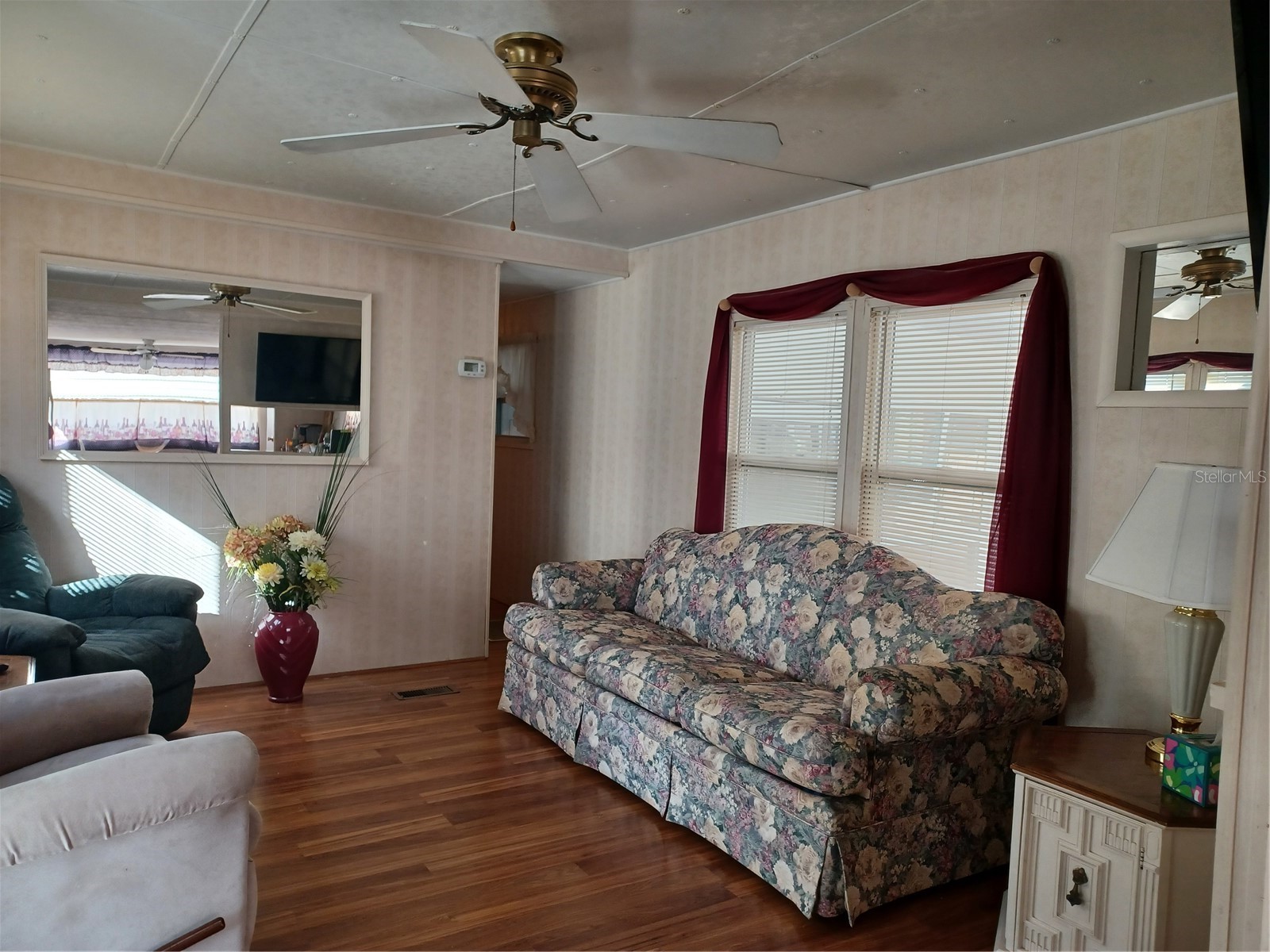 34701 Rosebud Row Zephyrhills FL 33541 TB8471013 image9