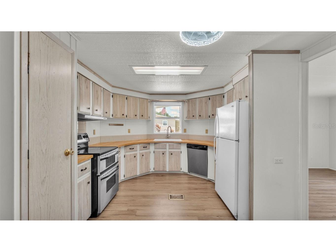 34704 Sweetpea Lane Zephyrhills FL 33541 L4955063 image7