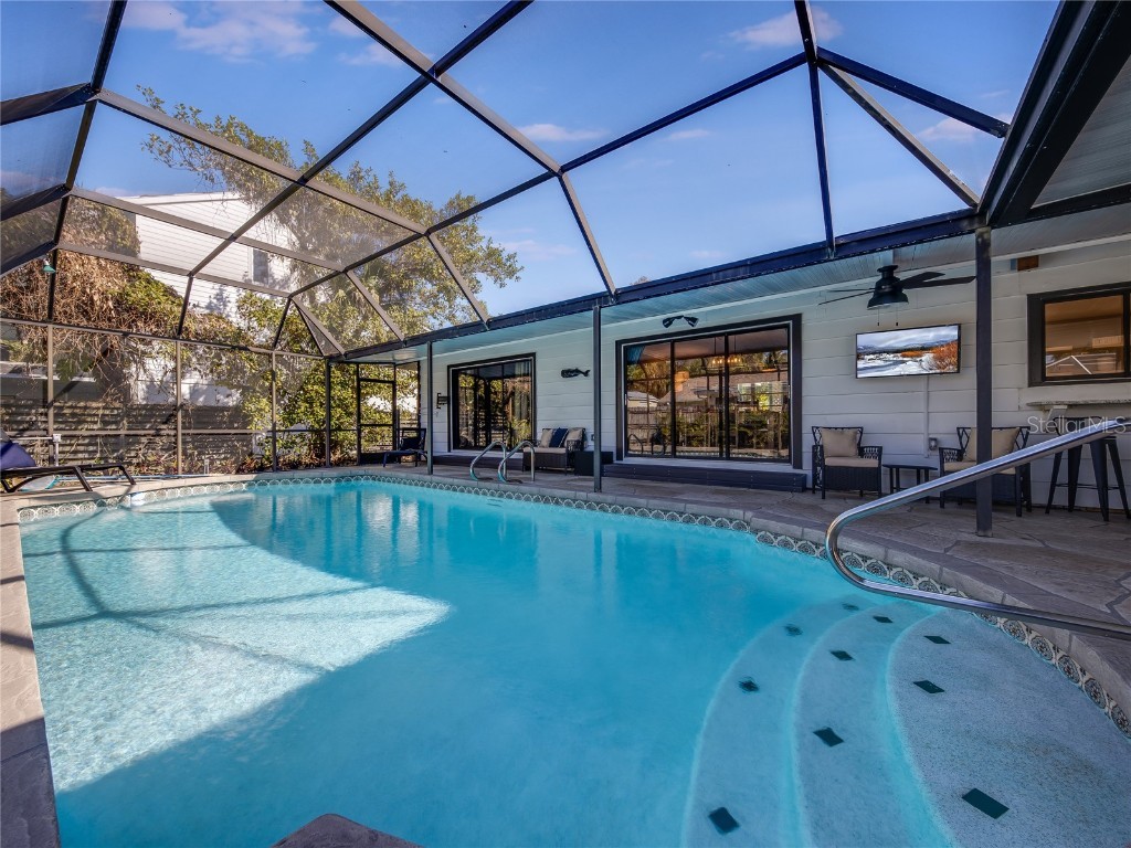 3472 Anglin Drive Sarasota FL 34242 A4596461 image1