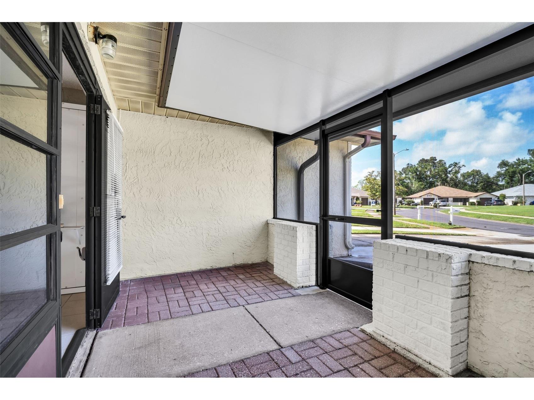 3472 Maclaren Drive Palm Harbor FL 34684 - LAKE TARPON TB8513775 image3