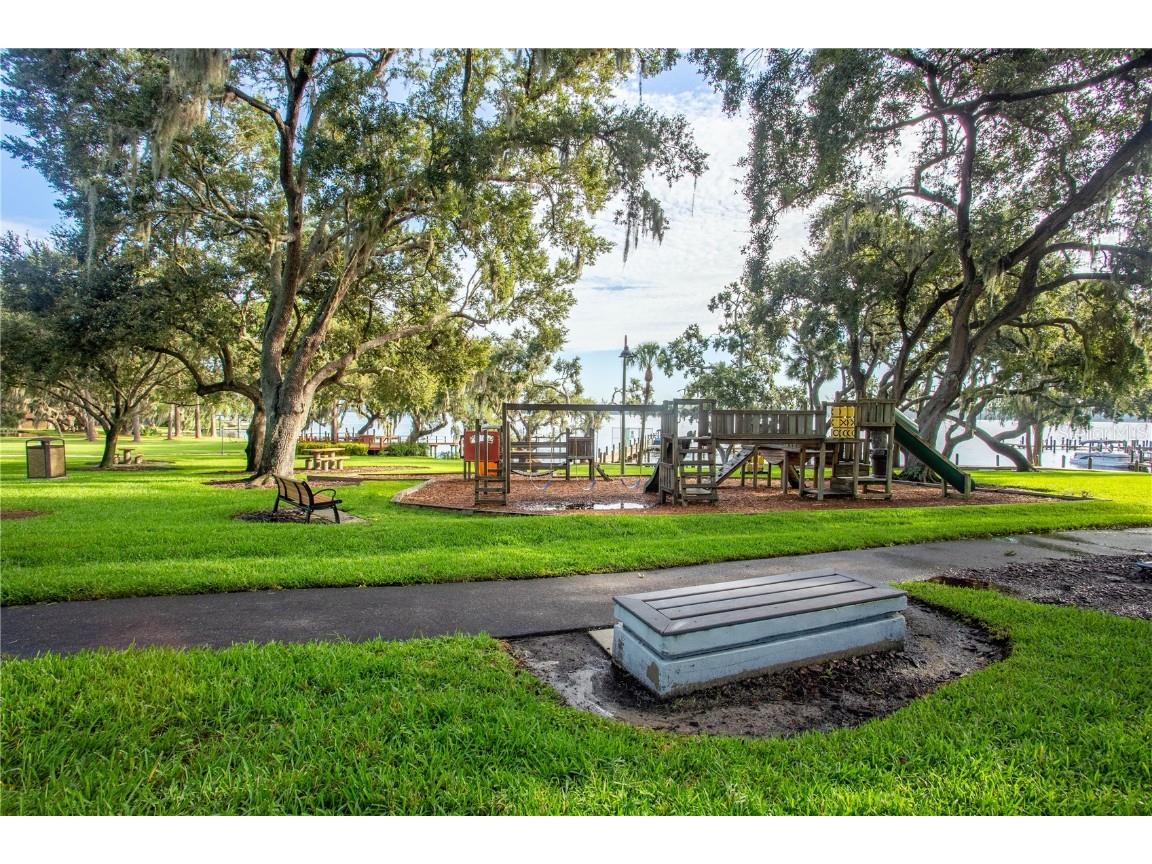 3472 Shoreline Circle Palm Harbor FL 34684 - LAKE TARPON TB8420143 image60