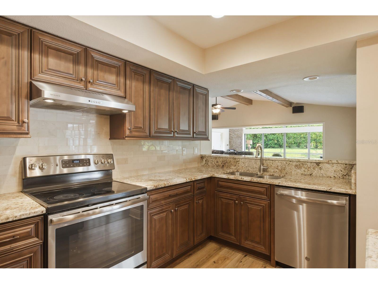3472 Shoreline Circle Palm Harbor FL 34684 TB8487597 image11
