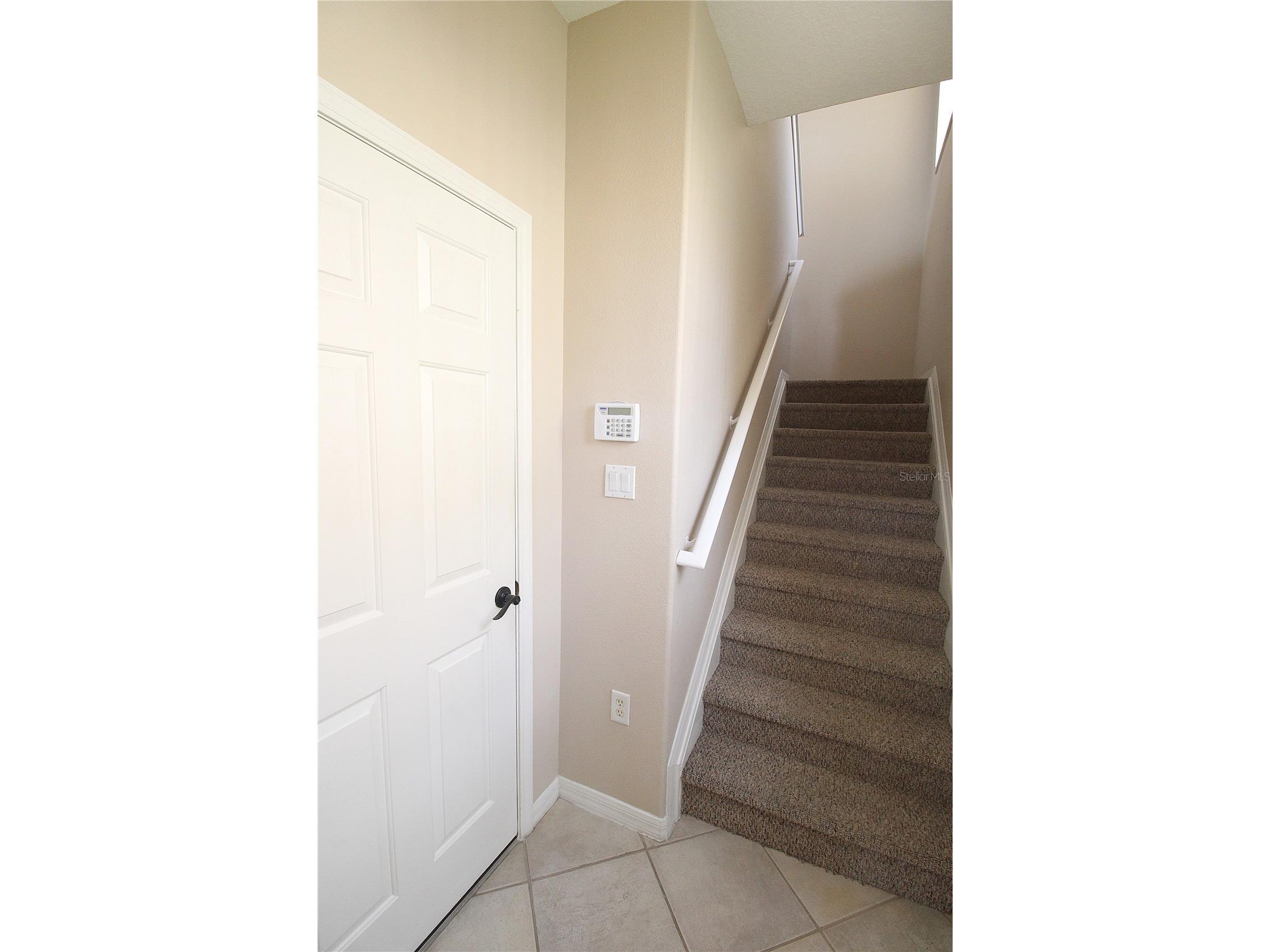 3474 Parkridge Circle #32-203 Sarasota FL 34243 A4695948 image2