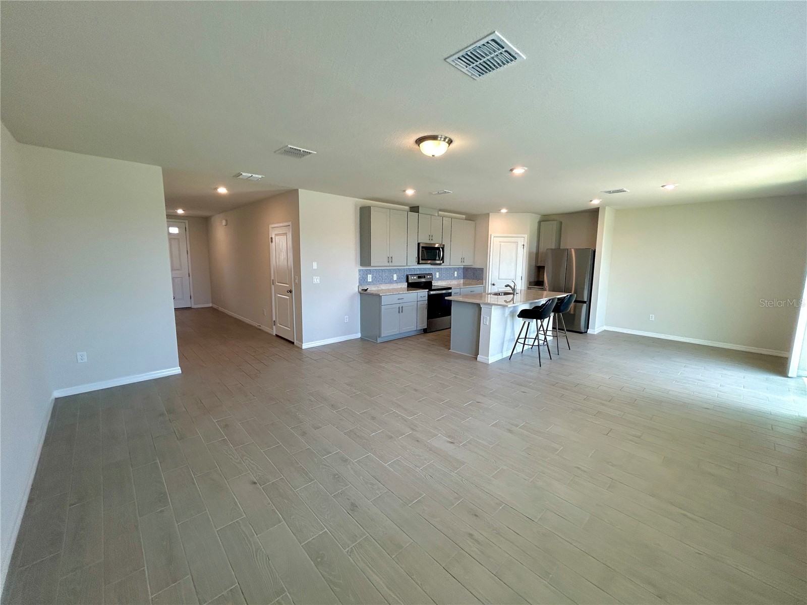 34751 Telluride Lane Zephyrhills FL 33541 TB8480494 image3