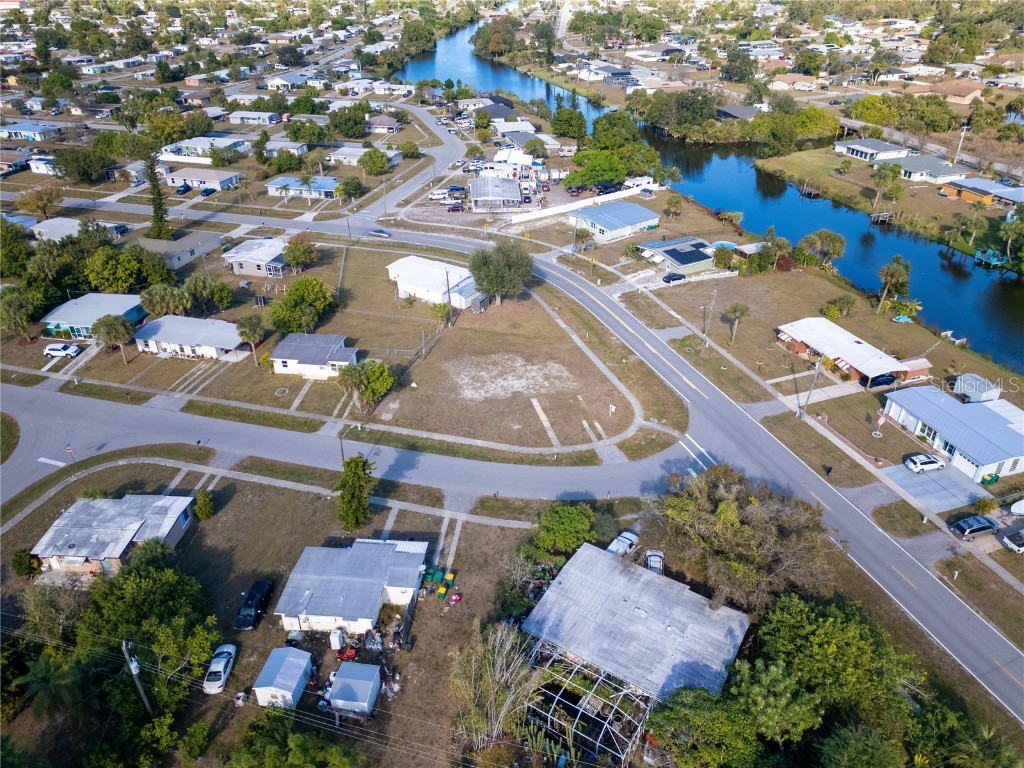 3476 Croton Terrace Port Charlotte FL 33952 TB8457449 image2