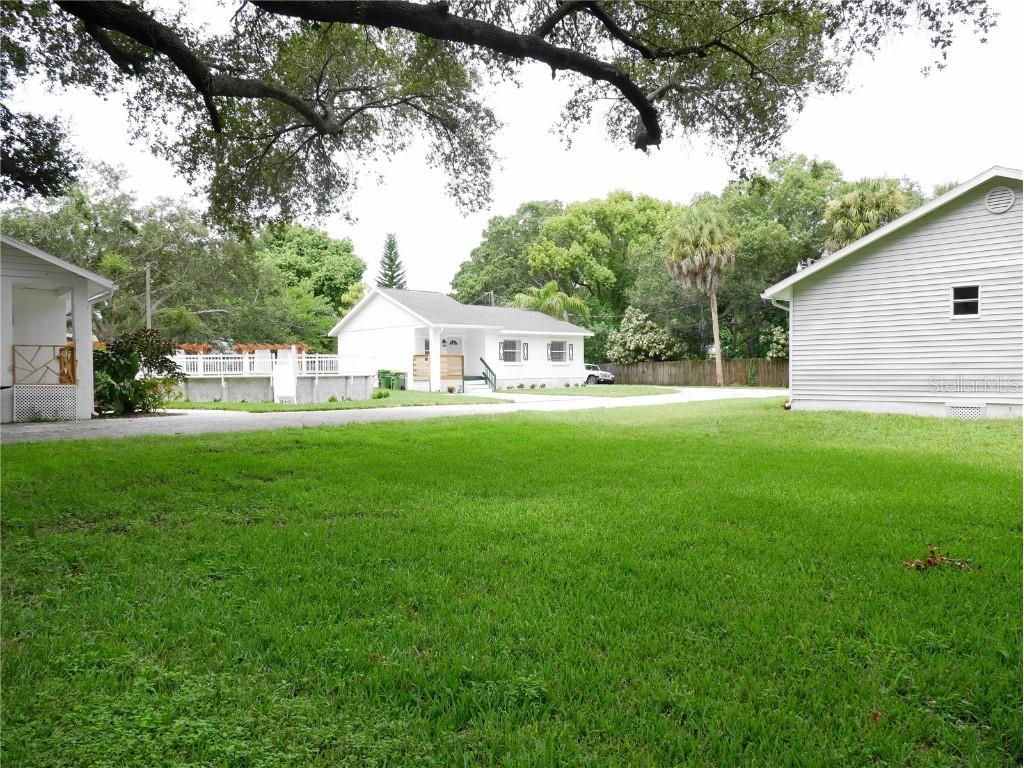 3476 Winton Avenue Sarasota FL 34234 U8172923 image1