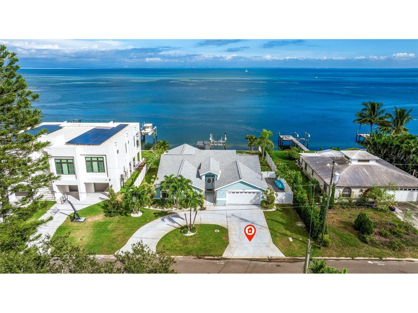 3478 Coquina Key Drive SE Saint Petersburg FL 33705 - TAMPA BAY U8221702 image1