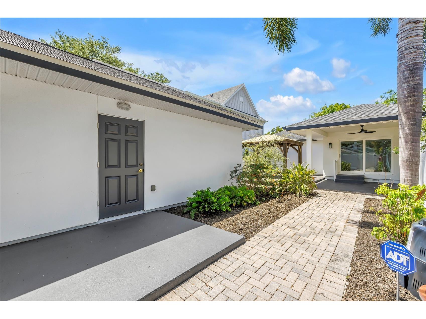 348 11th Avenue NE Saint Petersburg FL 33701 TB8513131 image27