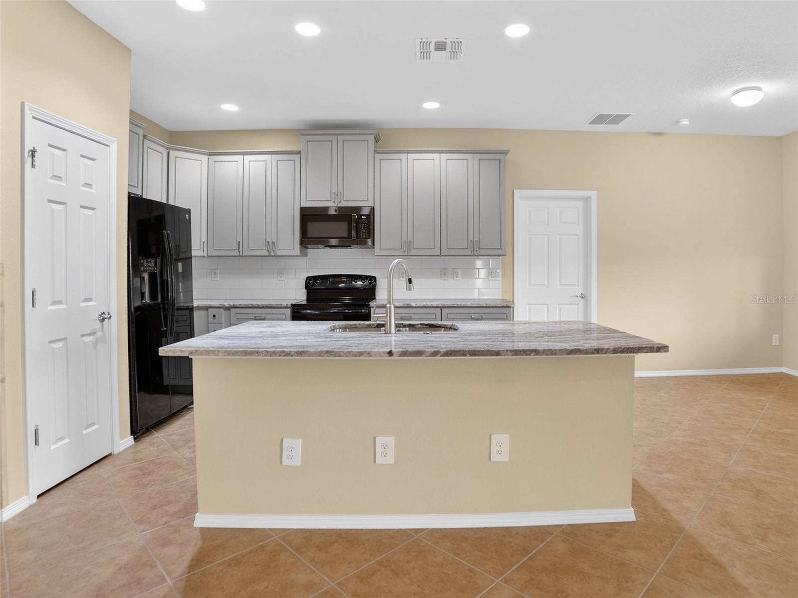 348 Cedar Falls Drive Apollo Beach FL 33572 TB8460430 image8