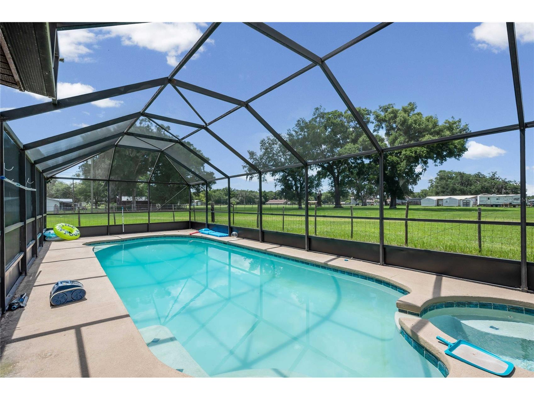 348 Cr 542e Bushnell FL 33513 G5113520 image27