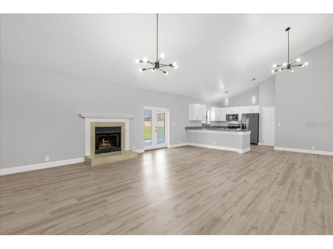 348 Jacksonville Court Kissimmee FL 34759 O6354075 image4