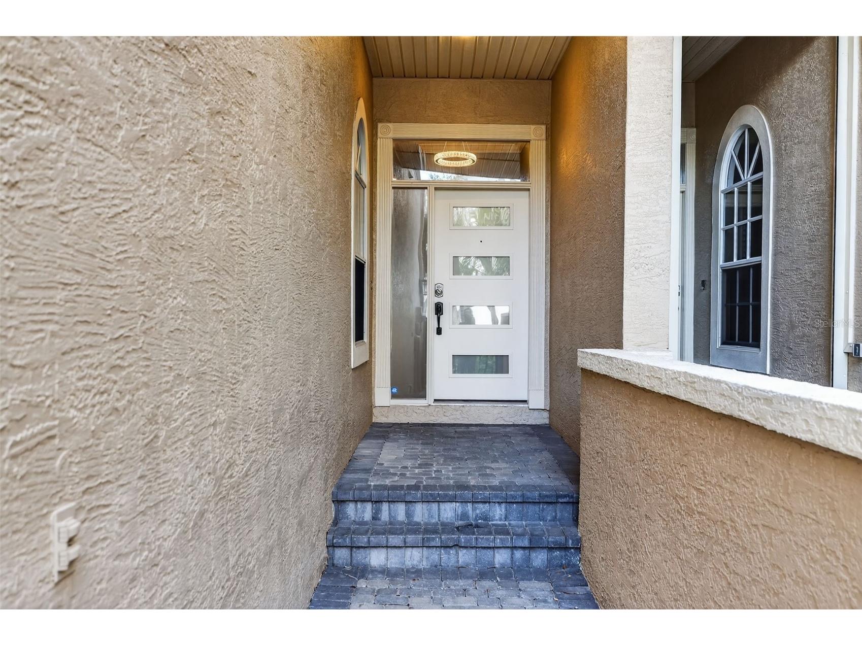 348 Larboard Way Clearwater Beach FL 33767 TB8482031 image4