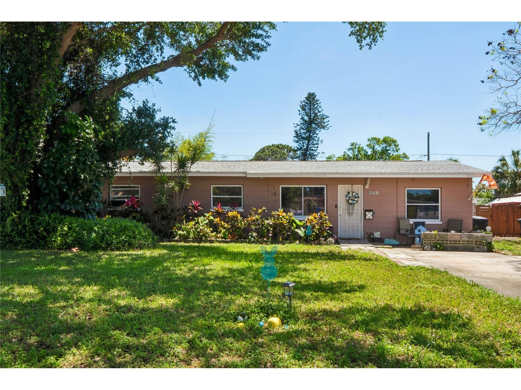 348 Lewis Boulevard SE Saint Petersburg FL 33705 TB8497490 image1