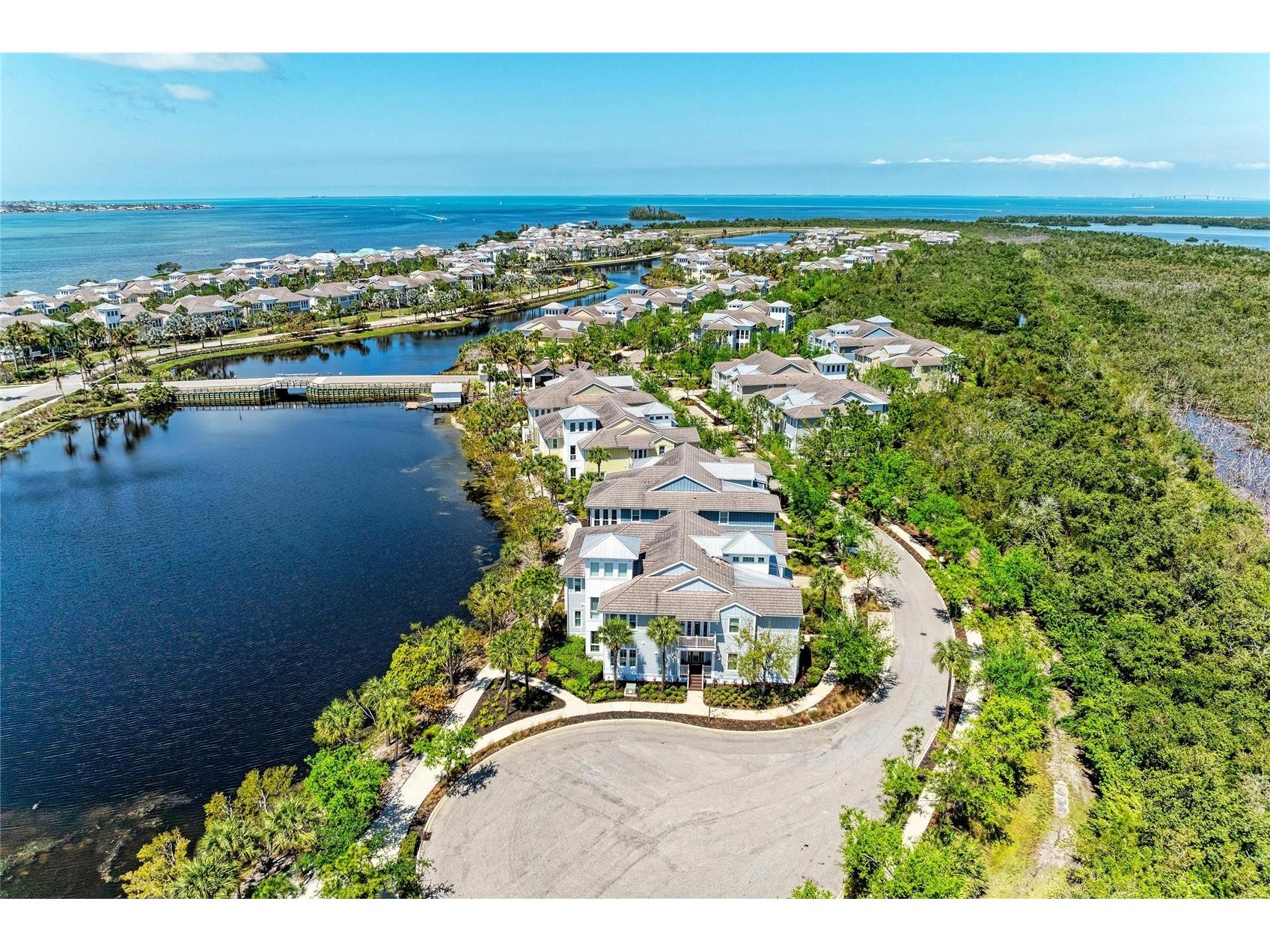 348 Sapphire Lake Drive #101 Bradenton FL 34209 - SAPPHIRE LAKE A4687605 image55