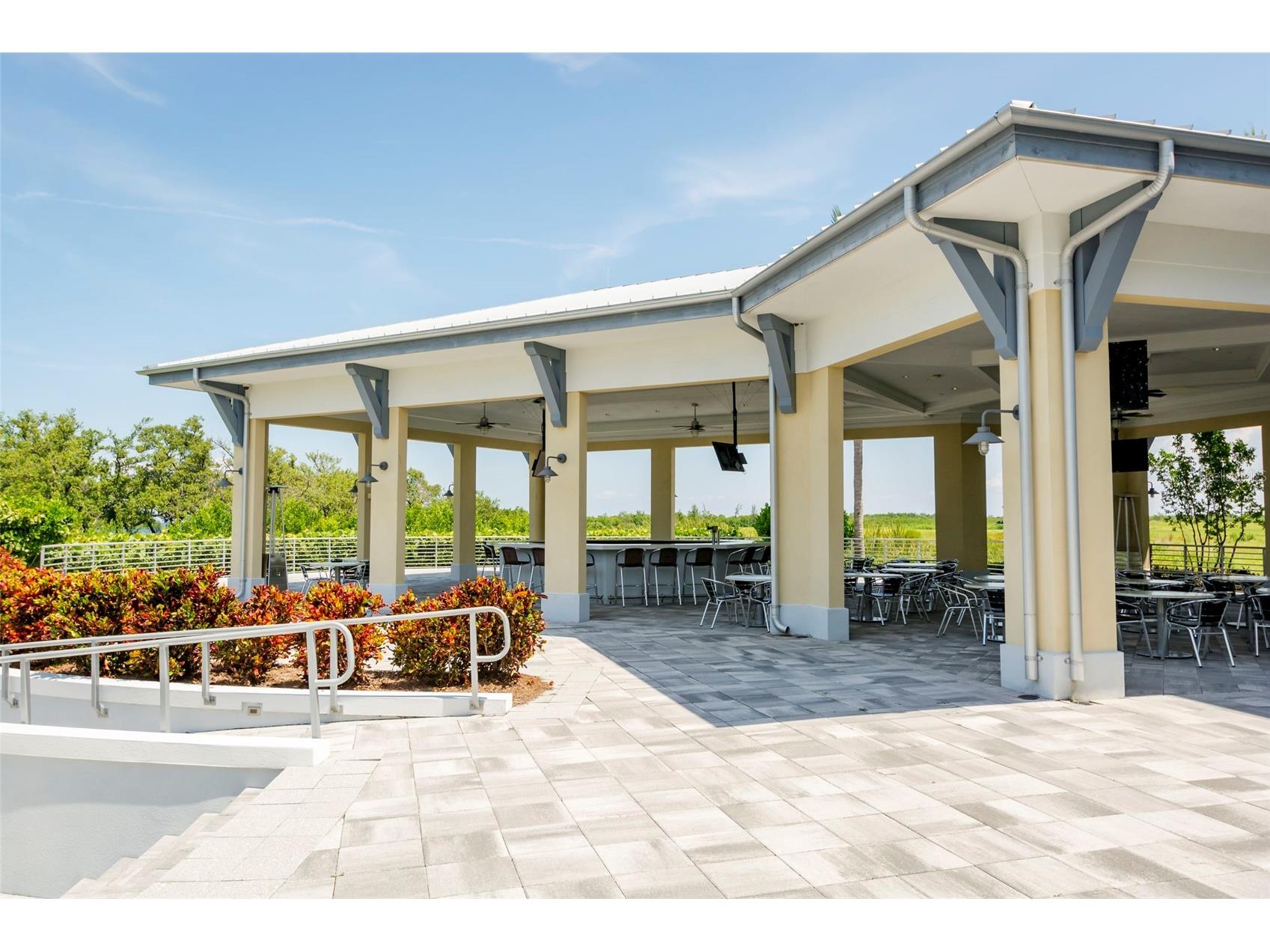 348 Sapphire Lake Drive #101 Bradenton FL 34209 - SAPPHIRE LAKE A4687605 image59