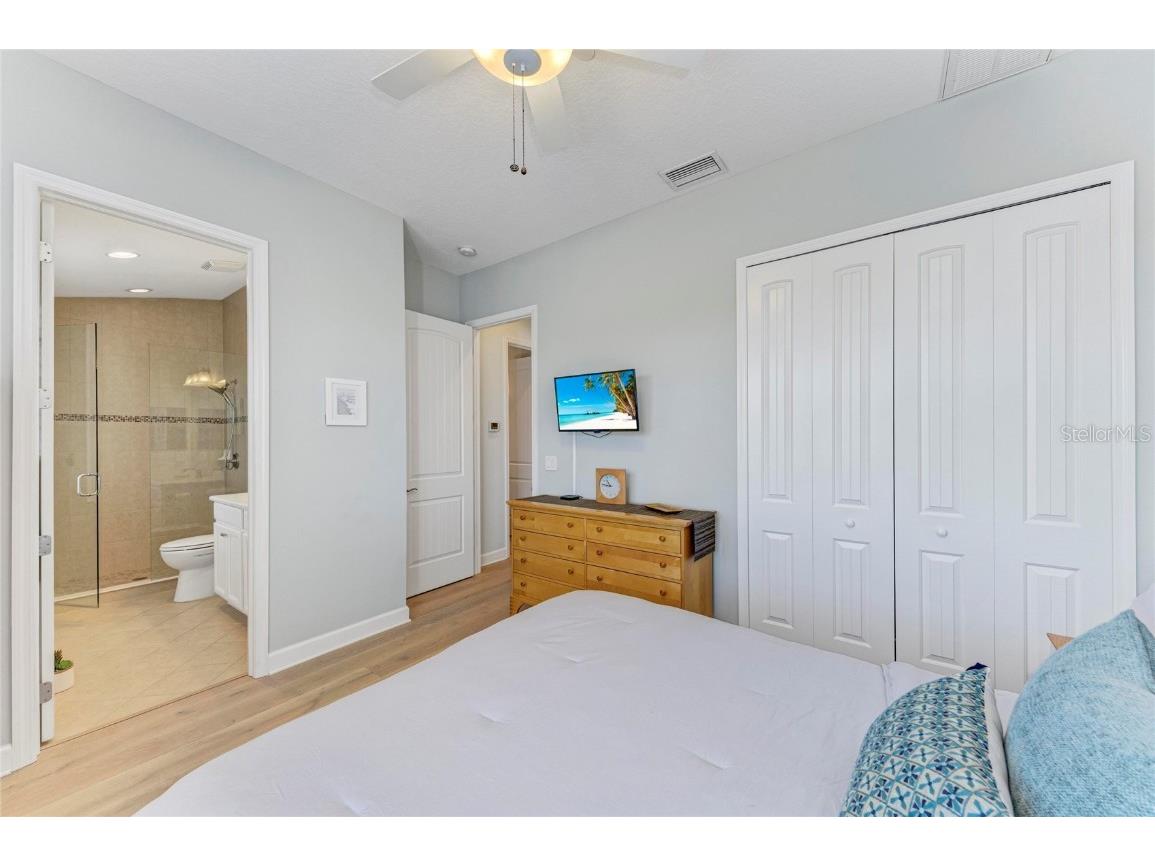 348 Sapphire Lake Drive #201 Bradenton FL 34209 A4672230 image42