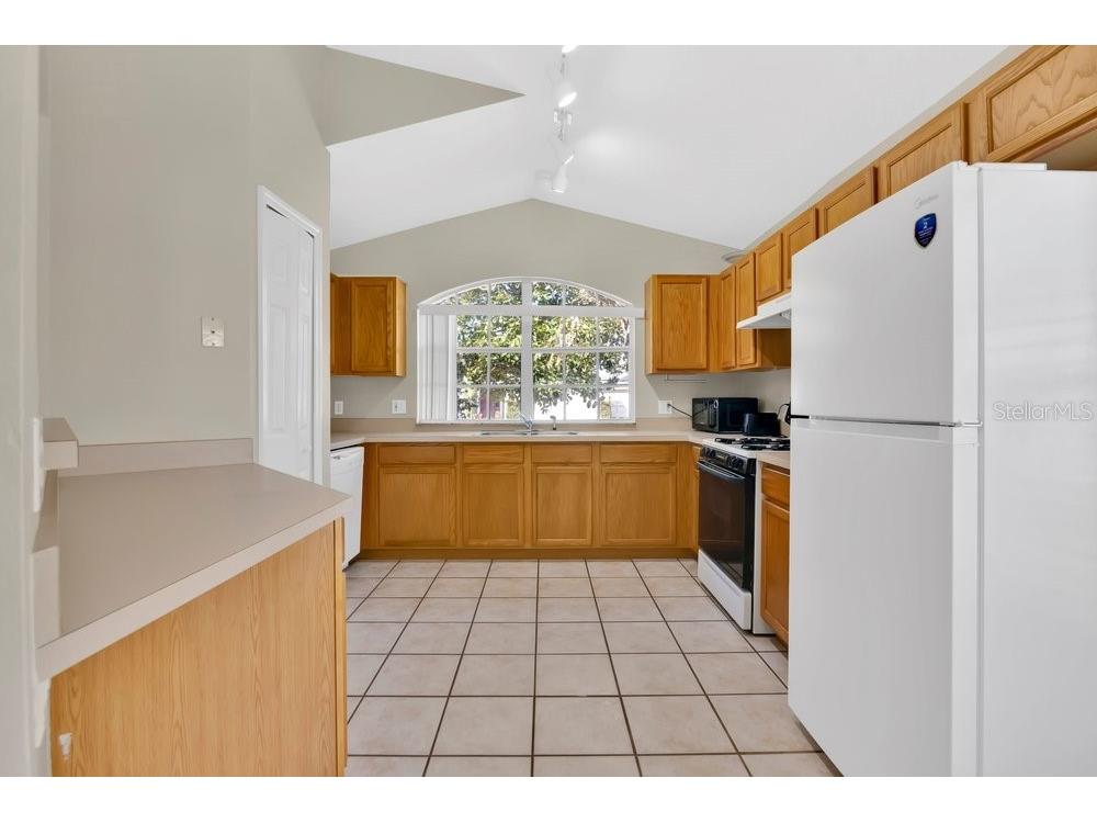 348 Sir Phillips Drive Davenport FL 33837 O6369860 image10
