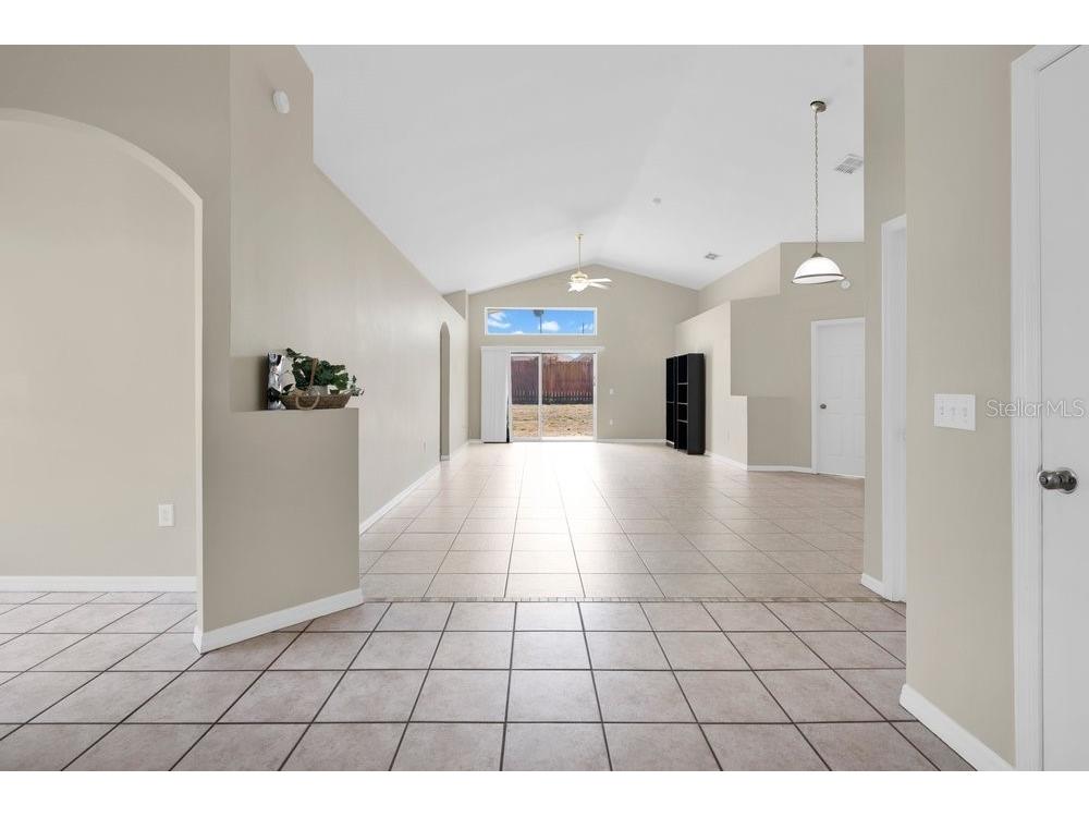 348 Sir Phillips Drive Davenport FL 33837 O6369860 image6