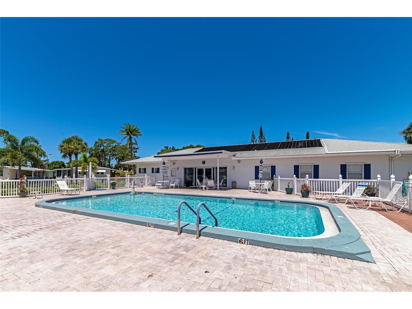 348 Tropic Drive Osprey FL 34229 A4668240 image17