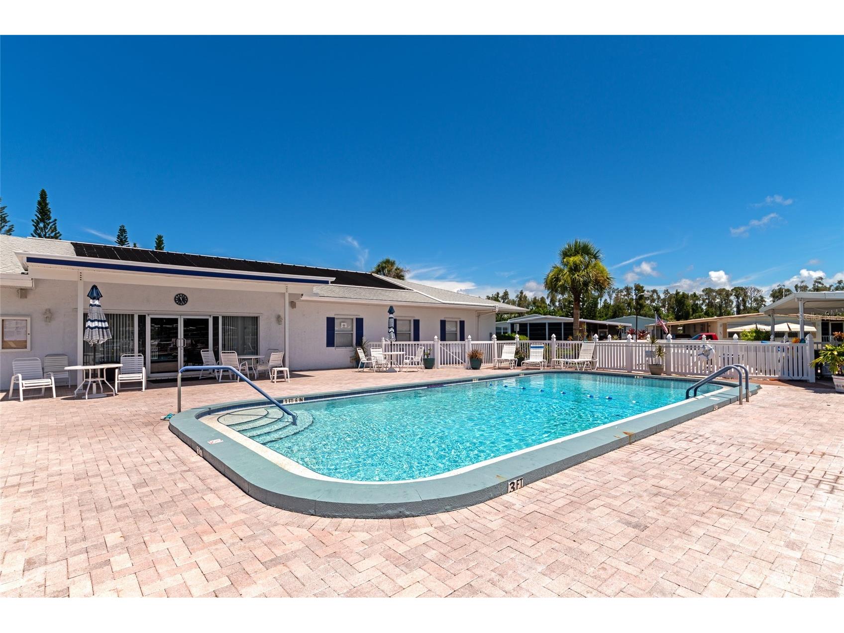 348 Tropic Drive Osprey FL 34229 A4668240 image29