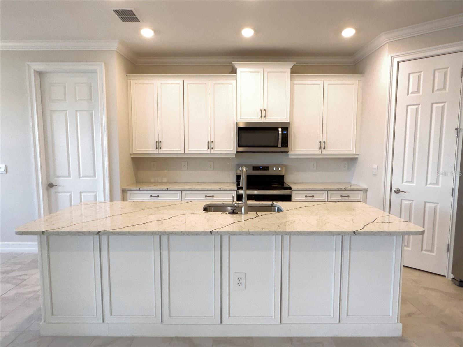 348 Villoresi Boulevard Nokomis FL 34275 A4678541 image5