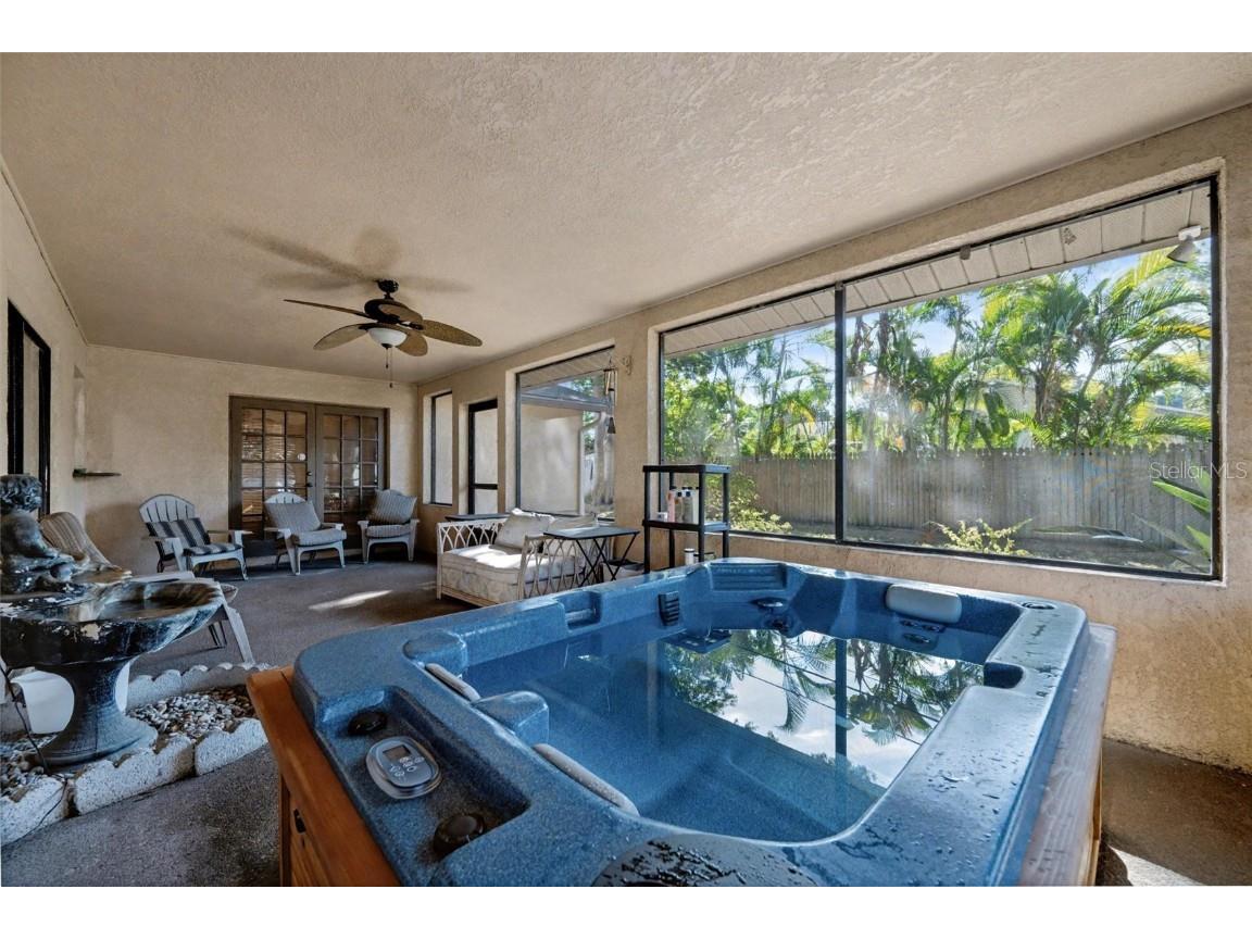 3480 16th Avenue N Saint Petersburg FL 33713 TB8451357 image46