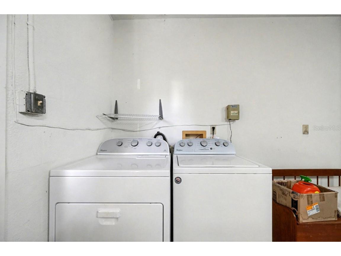 3480 16th Avenue N Saint Petersburg FL 33713 TB8451357 image48