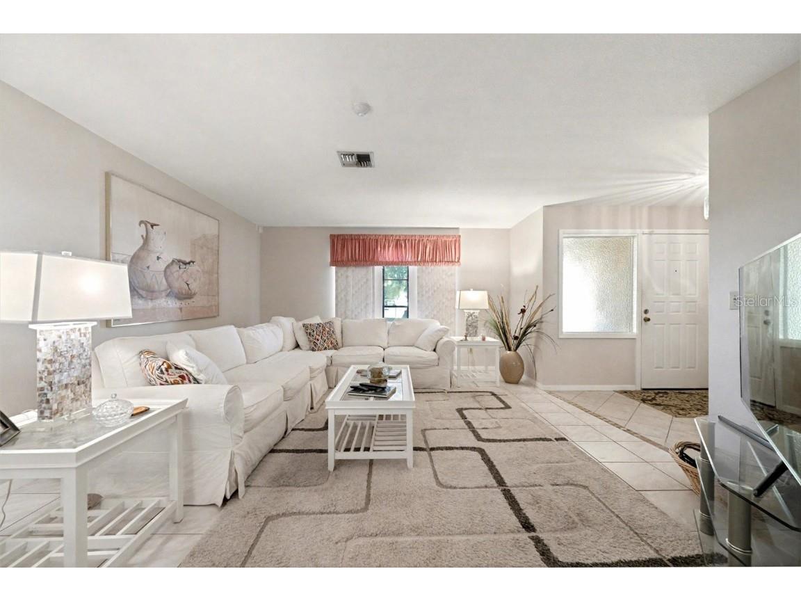 3480 16th Avenue N Saint Petersburg FL 33713 TB8451357 image49