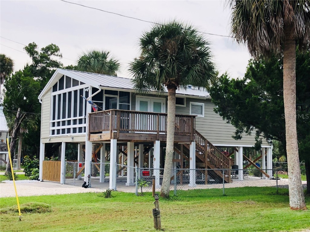 3480 Harbor Drive Weeki Wachee FL 34607 W7878951 image1