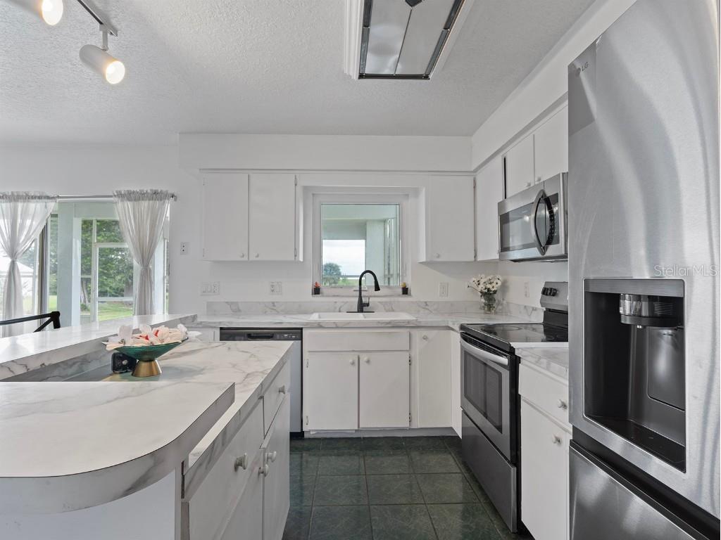 3480 Lakeshore Boulevard Saint Cloud FL 34769 - EAST LAKE TOHOPEKALIGA O6345402 image17