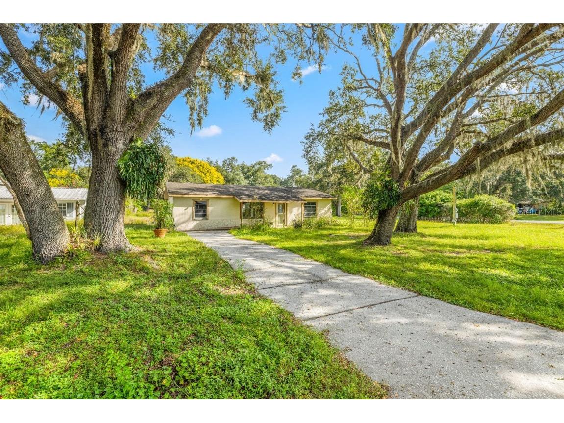 34807 Evergreen Way Ridge Manor FL 33523 TB8434705 image1