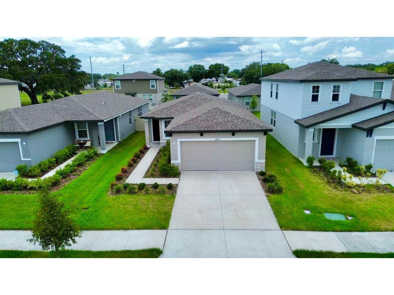 34807 Telluride Lane Zephyrhills FL 33541 T3535823 image1