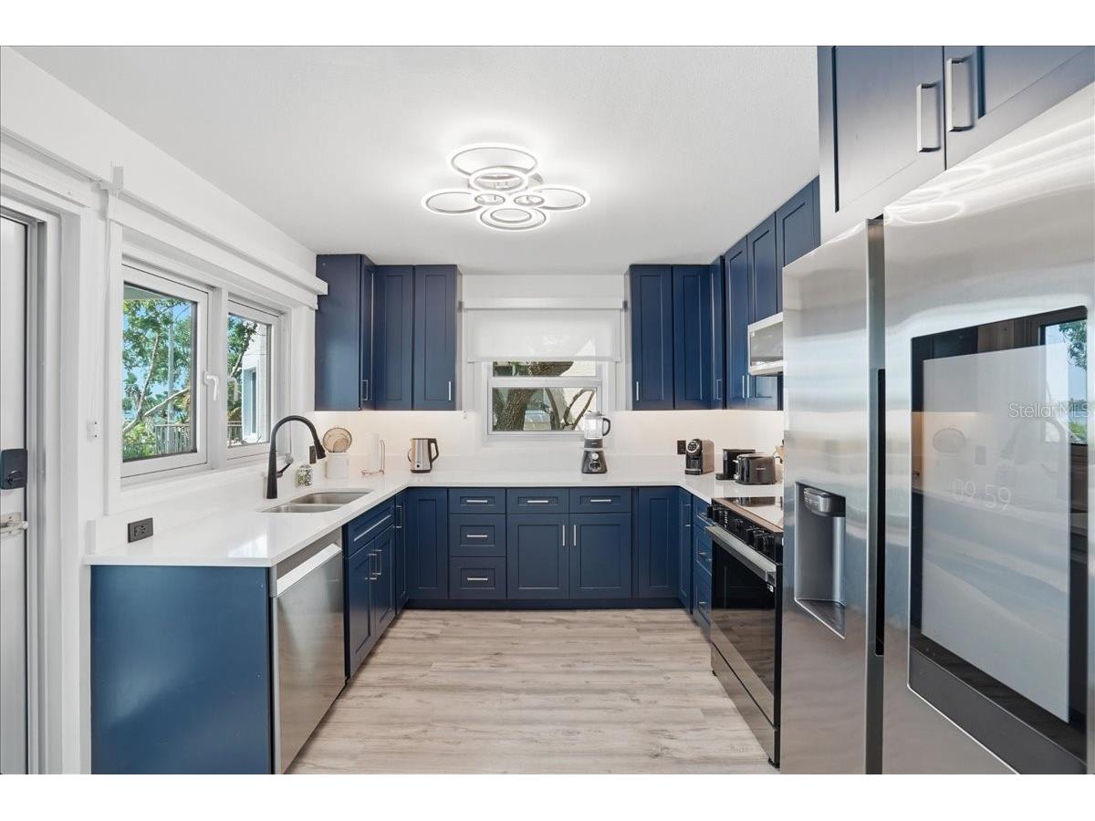 3481 Bayou Sound Longboat Key FL 34228 A4687106 image18