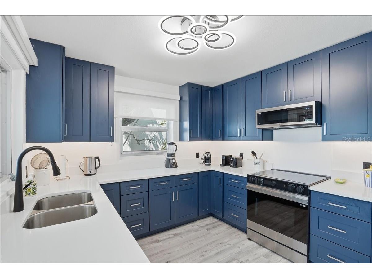 3481 Bayou Sound Longboat Key FL 34228 A4687106 image19