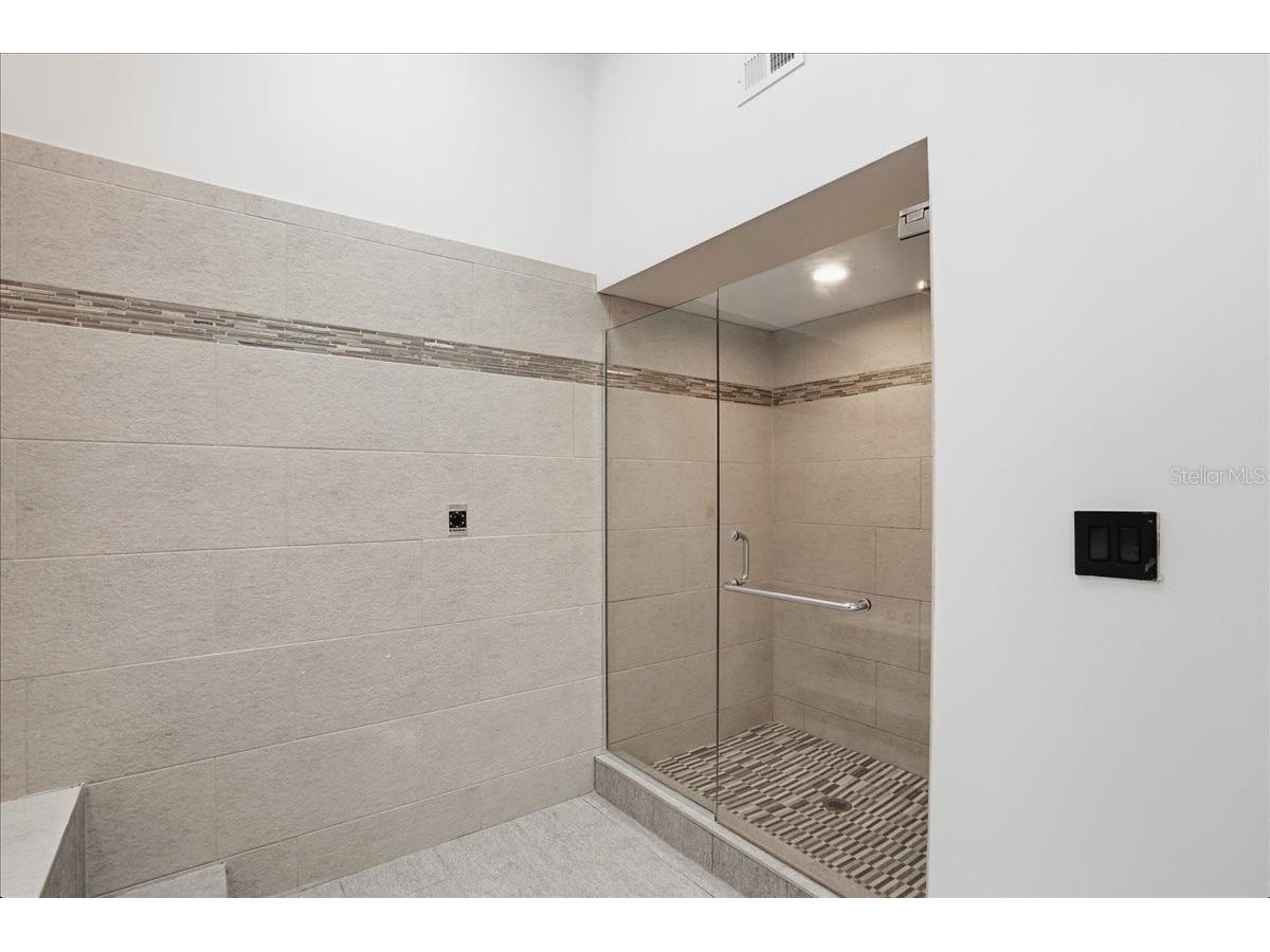3481 Bayou Sound Longboat Key FL 34228 A4687106 image32